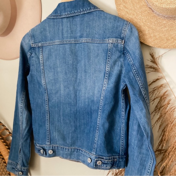 Small Levis Trucker Jacket - Picture 3 of 6